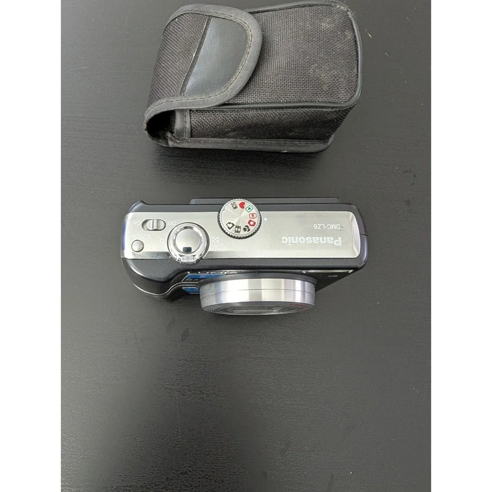 Panasonic Lumix DMC-LZ6 Digital Camera 7.2 MP 6x Optical Zoom With Case
